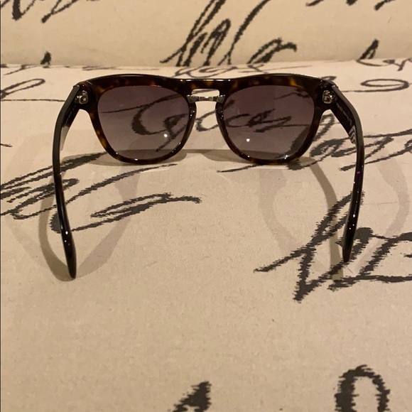 Prada Sunglasses - Picture 5 of 7